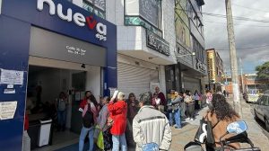 Usuarios de la Nueva EPS reclaman por falta de medicamentos. Crédito: La FM/Diana Cabrera