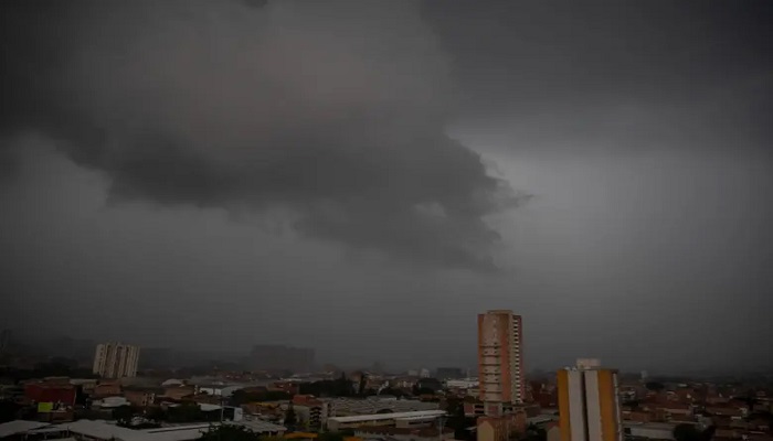 Los aguaceros se están concentrando en las tardes en Medellín. Foto: Juan Antonio Sánchez Ocampo.