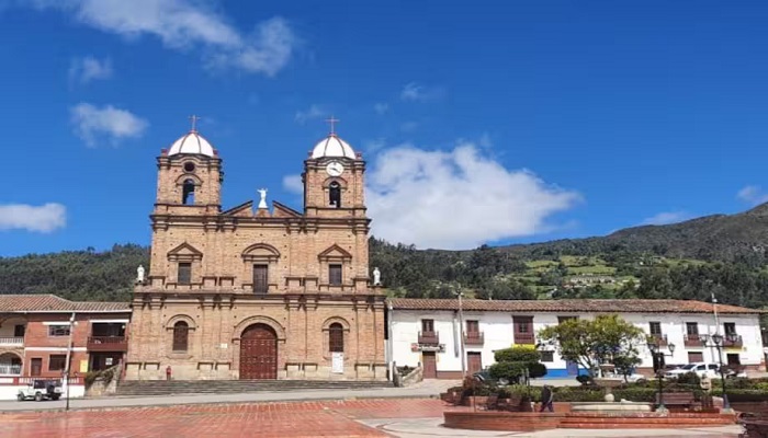 La mujer fue capturada en el momento en que se presentó el ataque. Foto: Gobernación de Boyacá