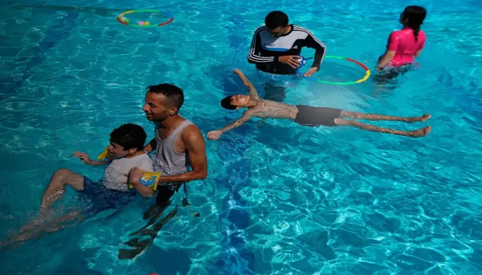 Según el relato de la mamá, al niño de 10 años se le dificulta el aprendizaje y no rinde para hacer actividad física porque también presenta problemas para caminar. FOTO Getty