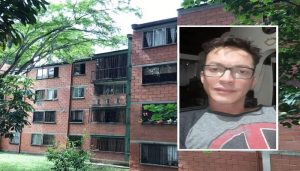 A Juan Pablo Arango Uribe, más conocido como Pogo, lo encontraron sin vida en su casa, en el cuarto piso de este edificio. Su avanzado estado de descomposición permitió ubicarlo tras varios días desaparecido. FOTOS: LAURA ROSA JIMÉNEZ VALENCIA Y CORTESÍA